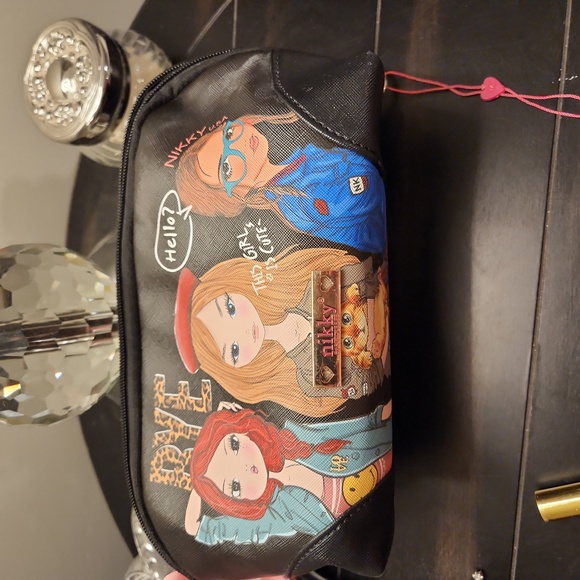 NICOLE LEE Nikky Cosmetic/Toiletry Pouch Gift Set NWT - Picture 3 of 14